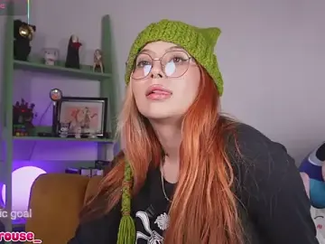 Stripchat Free Live Porn of YunoRose_