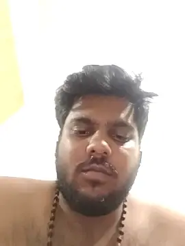 Stripchat Live Sex Cam of Cute_Big_Hairy_Bear