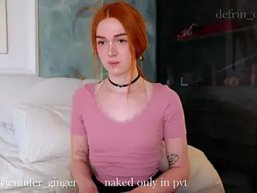 Stripchat Live Sex Cam of defrin_queen