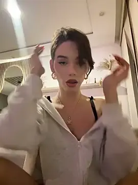 Stripchat Best Webcam of Carlita_cute