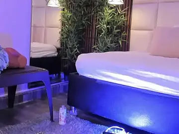 Stripchat Nude Webcam of MelanieHillss