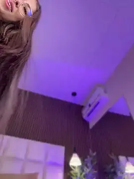 Stripchat Free Live Porn of MelanieHillss