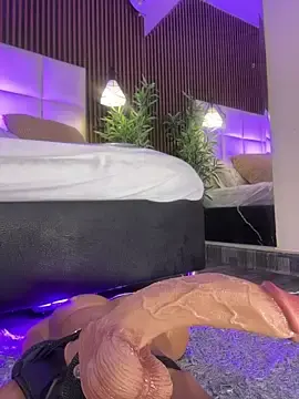 Stripchat Sex Cam of MelanieHillss