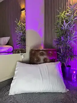 Stripchat Live Sex Cam of MelanieHillss