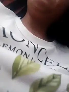 Stripchat Watch Live Sex Cams of Valeer_abby