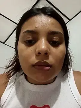 Stripchat Live Sex Cam of stefanie010