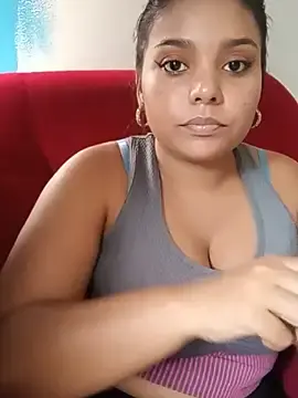 Stripchat Adult Webcam of stefanie010