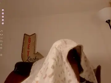 Stripchat Adult Video Chat of isabelsexysmile_