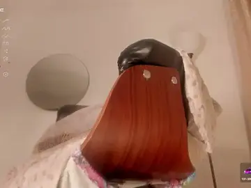 Stripchat Private Sex Chat of isabelsexysmile_