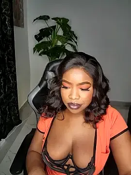 Stripchat Free Porn Cam of rosey_cheeks