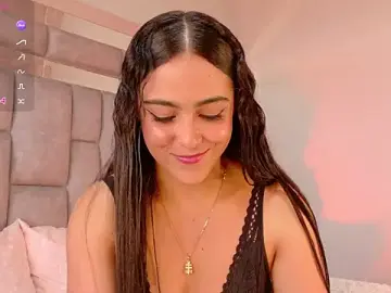Stripchat Free Porn Cam of smiling__girl2