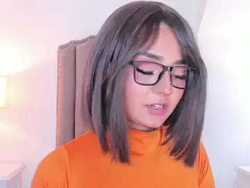 Stripchat Free Porn Cam of Emma_Torres__