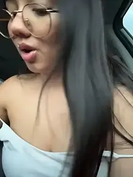 Stripchat Sex Cam of Michelle_Zoe