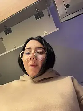 Stripchat Live Sex Cam of Michelle_Zoe