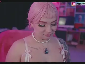 Stripchat Best live sex cam show of sensualkattt