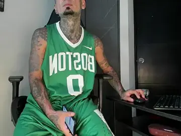 Stripchat Free Live Porn of sergiio_mesa27