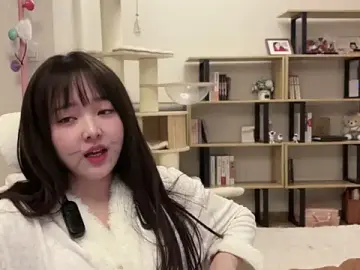 Stripchat Nude Webcam of Chenjing0