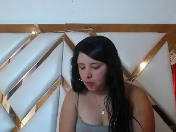 Stripchat Live Sex Cam of nathaly_low1