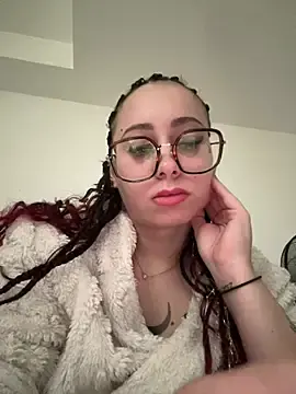 Stripchat Free Porn Cam of queenlo_xxx