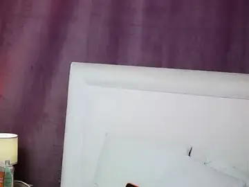 Stripchat Nude Webcam of EmmaDallas