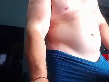 Stripchat Adult Webcam of muscularjohnforuX