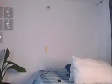 Stripchat Adult Video Chat of valen_thompson