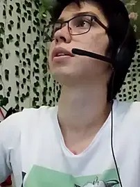 Stripchat Nude Webcam of Andy_gray