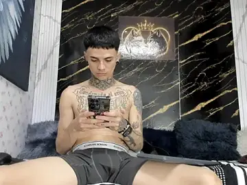 Stripchat Live Porn of exotic_hot_couple