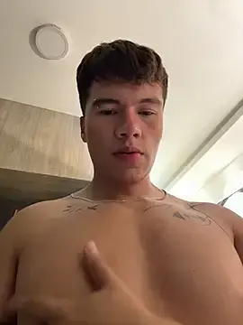 Stripchat Free Porn Cam of Logan_smith1