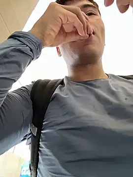 Stripchat Live Sex of Logan_smith1