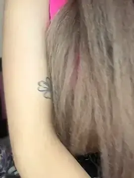 Stripchat Watch Live Sex Cams of lunaapppp