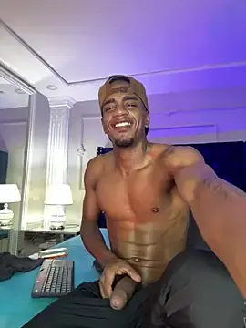 Stripchat Private Sex Chat of AaronCruz_