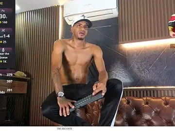 Stripchat Adult Webcam of AaronCruz_