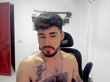 Stripchat Free Porn Cam of DmitriSanders