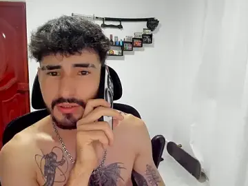 Stripchat Free Live Porn of DmitriSanders