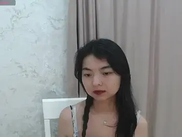 Stripchat Sex Chat of Shy_Kira