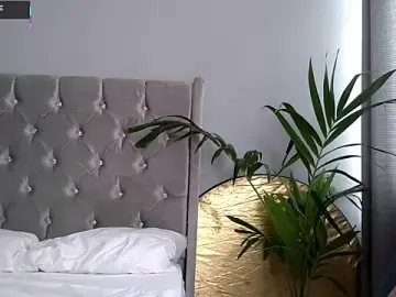 Stripchat Adult Webcam of mini_kunis