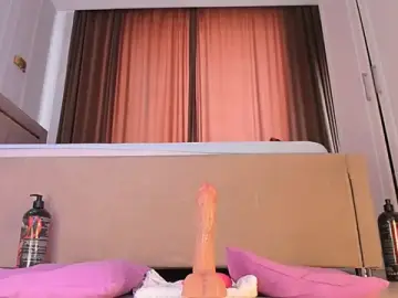 Stripchat Watch Live Sex Cams of heemia