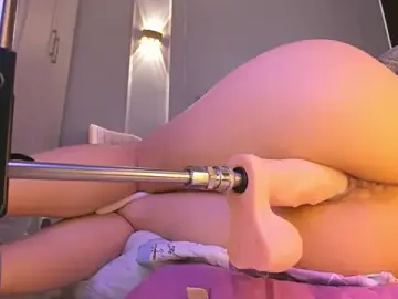 Stripchat Free Porn Cam of heemia