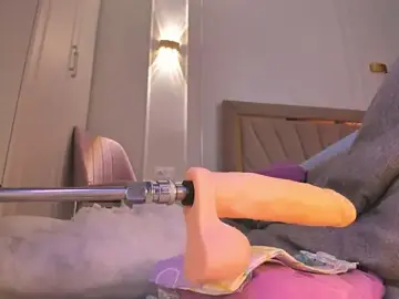 Stripchat Nude Webcam of heemia