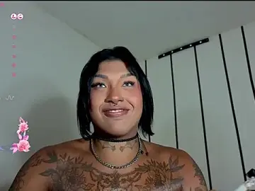 Stripchat Sex Cam of IsabellBigtitsxx
