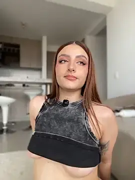 Stripchat Free Porn Cam of Anavi_