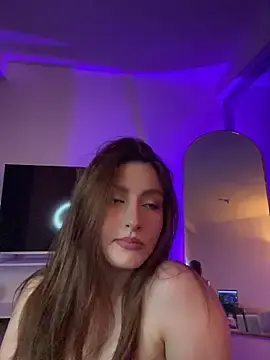 Stripchat Watch Live Sex Cams of Anavi_
