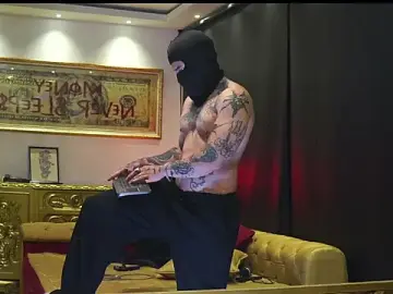 Stripchat Adult Webcam of dantecoppolaa_