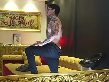 Stripchat Adult Webcams of dantecoppolaa_