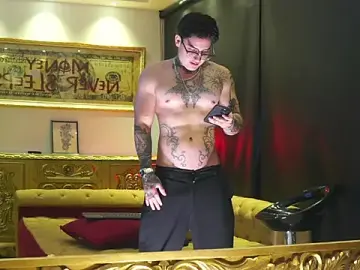 Stripchat Adult Video Chat of dantecoppolaa_