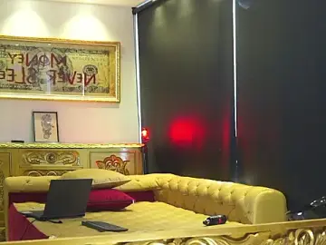 Stripchat Free Live Porn of dantecoppolaa_