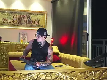 Stripchat Adult Video Chat of dantecoppolaa_