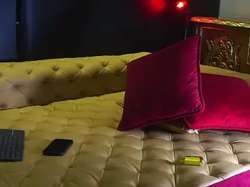 Stripchat Nude Webcam of dantecoppolaa_