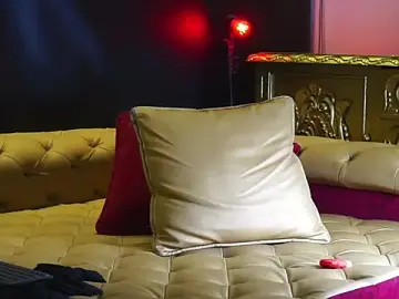 Stripchat Adult Webcam of dantecoppolaa_